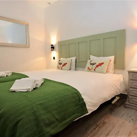 Beco Dos Quartinhos - Free Wifi - Netflix - By Bedzy *